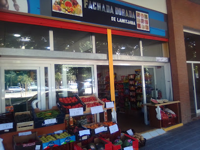 fachada dorada