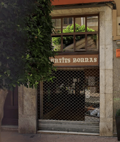 Curtits Borràs (La botiga)