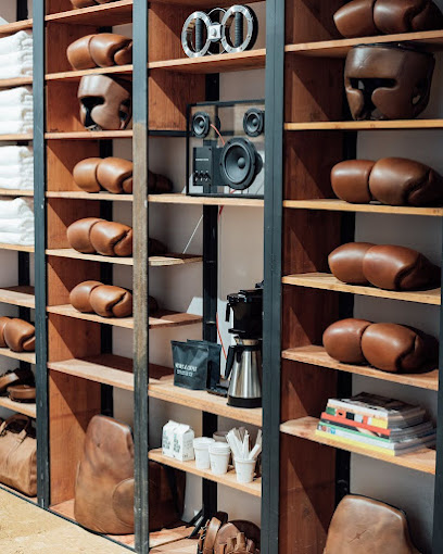 Round (2)   | Gravity X