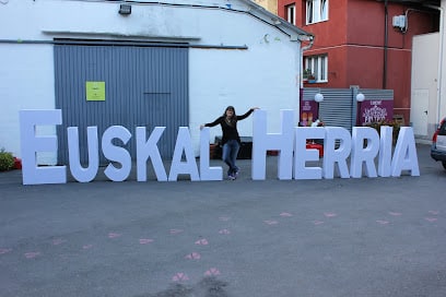 Art Feng Shui &amp; De Mi