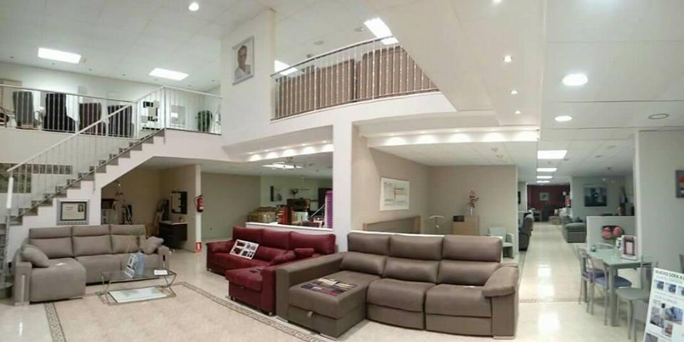 Muebles Águila