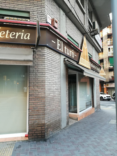 El Turó, Pastisseria I Cafeteria