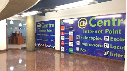 '@ Centre