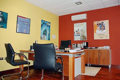 Agencia de Patentes y Marcas Segura &amp; Maclean