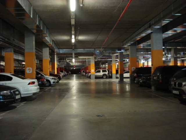 Aparcament Saba - Estació de Lleida