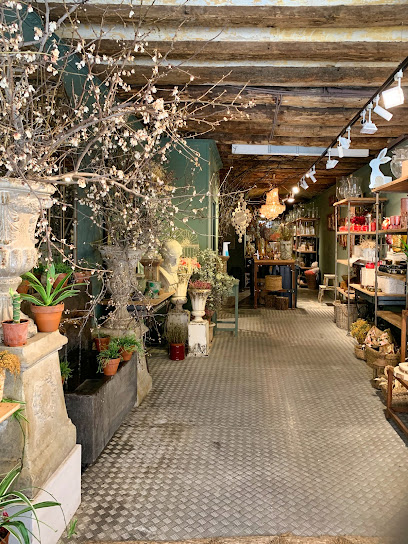 Joan Conejo Atelier