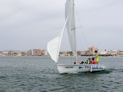 Escuela de Vela Club Náutico Santa Pola