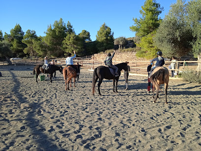 ESTABLO DE CRYSTAL Rutas a Caballo Valderrobres