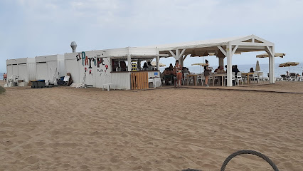 Playa Gava 02