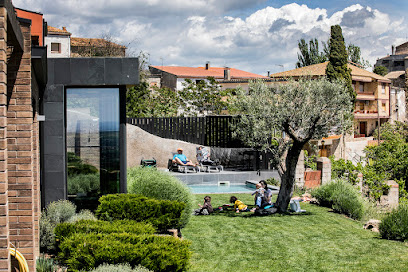 La Granja del Besa