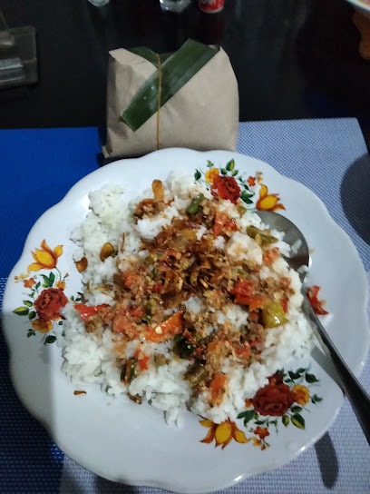 Nasi Uduk Bu Amah