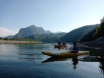 Kayaks &amp; Summits | Pantà d'Oliana