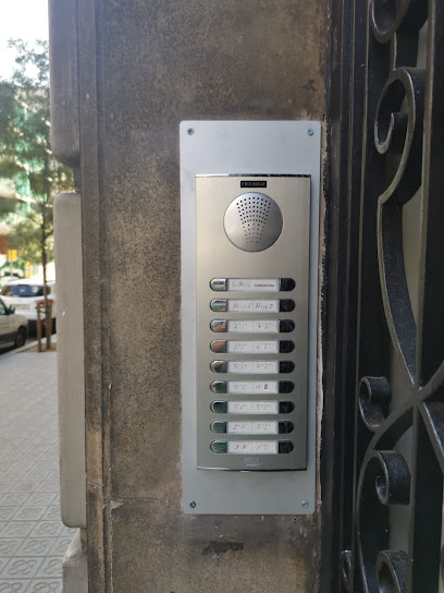 Megarcolor S.L. Reparacion Televisores, Antenas, Interfonos, Vídeo Porteros y Cámaras de Seguridad