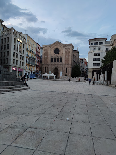 El Far de la Plaça de Sant Joan
