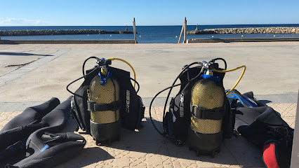 Escuela de Submarinismo MaskyDiving