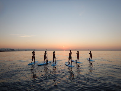 Manihi Surf School