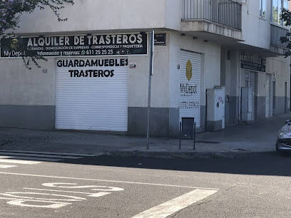 TRASTEROS Y GUARDAMUEBLES