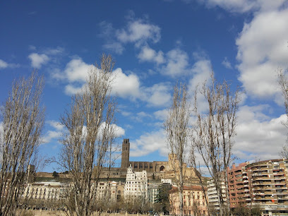 Foto Cimadevilla