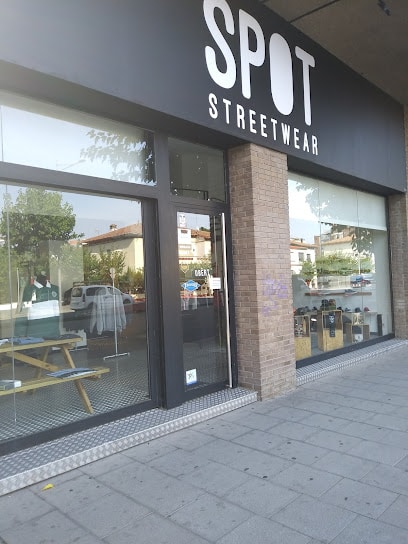 Spot Streetwear