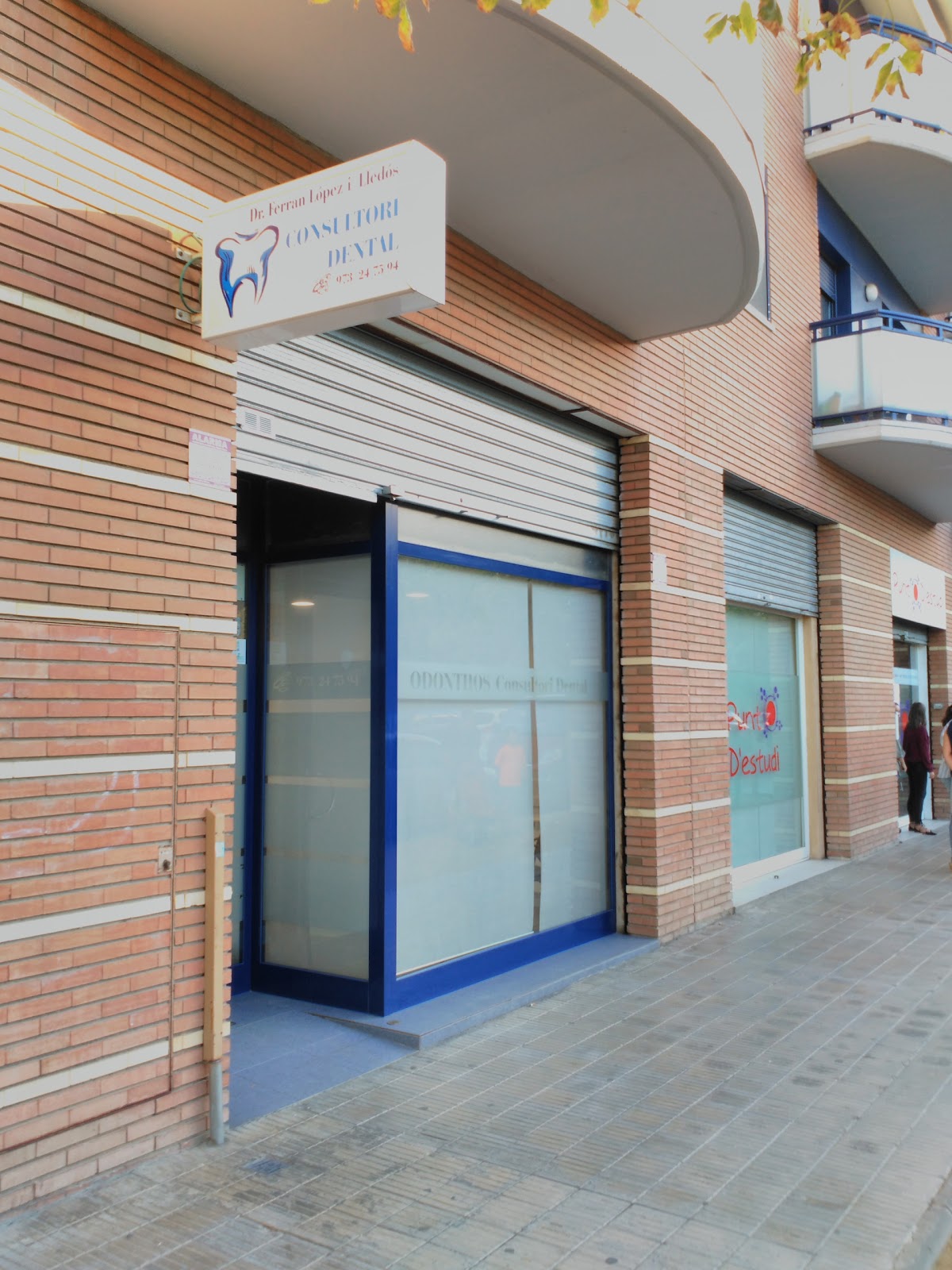 Clínica Dental Odonthos