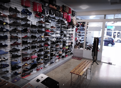 JOMACA sabateria i reparació calçat. Reparacion calzado Lleida