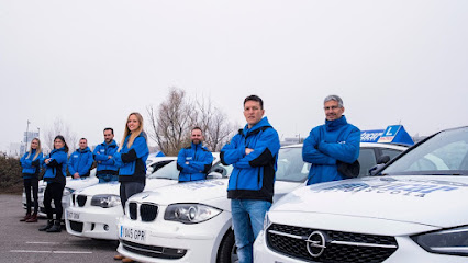 Autoescola Motocar Lleida | Tots els Carnets de Conduir