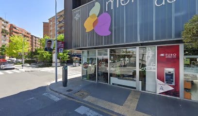 Amazon Hub Locker - elisabet