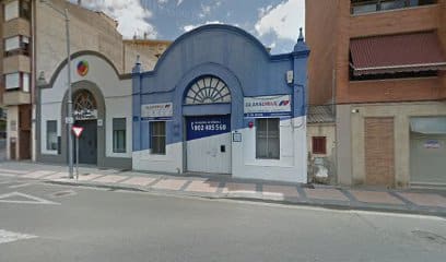 LUNIA (reparación lunas de coches)