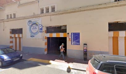 Párquing Vilella Taller Mecànic