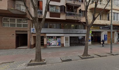 Esther Farré Berga, Terapeuta complementario
