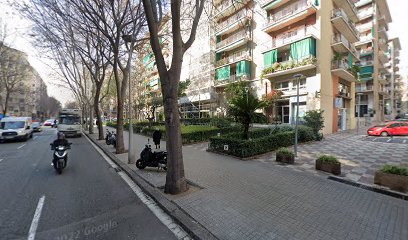 UKUMA STANDS, S.L.
