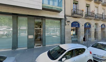P.L.M. Projectes I Serveis